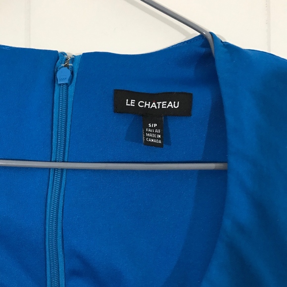 LE CHATEAU Dress - Picture 2 of 4